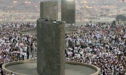 হজের সময়ে কি শয়তানের মূর্তিতে পাথর নিক্ষেপ করা হয়?